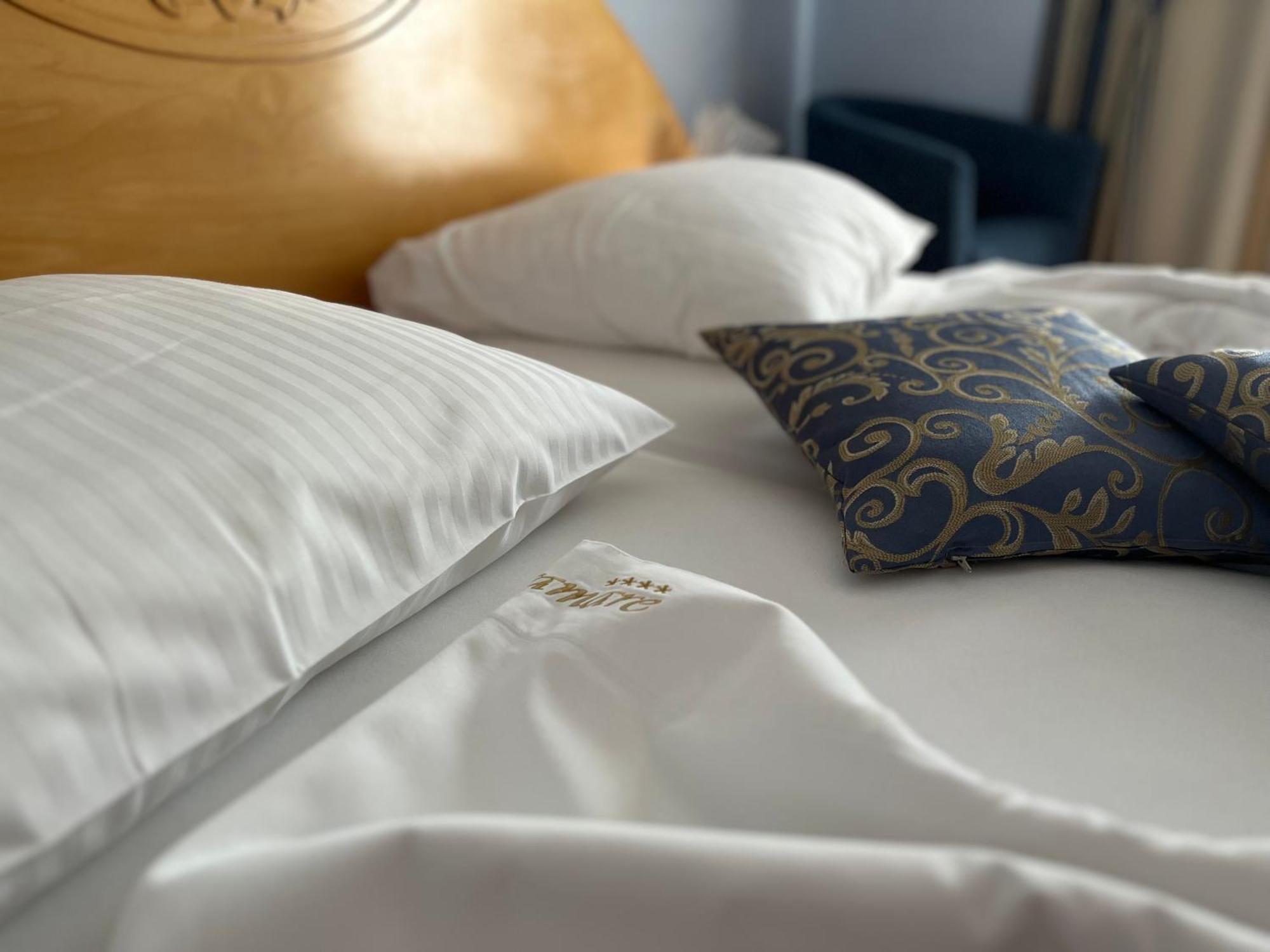 Hotel Miramare Vodice Luaran gambar